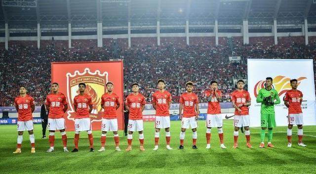 多多28中国-揭幕战3万人观战震惊世界 这是中国防疫战的胜利